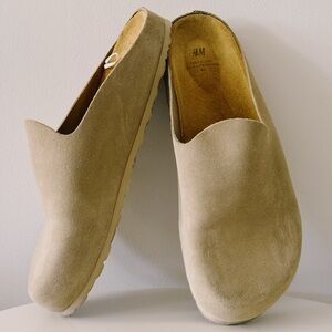 Men’s H&M Genuine Suede mules (US 10)